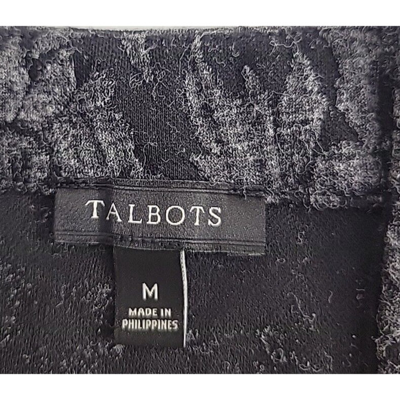 Talbots Black Floral Jacquard Button Down Back Accents Long Sleeve Top SZ Medium - Picture 3 of 9
